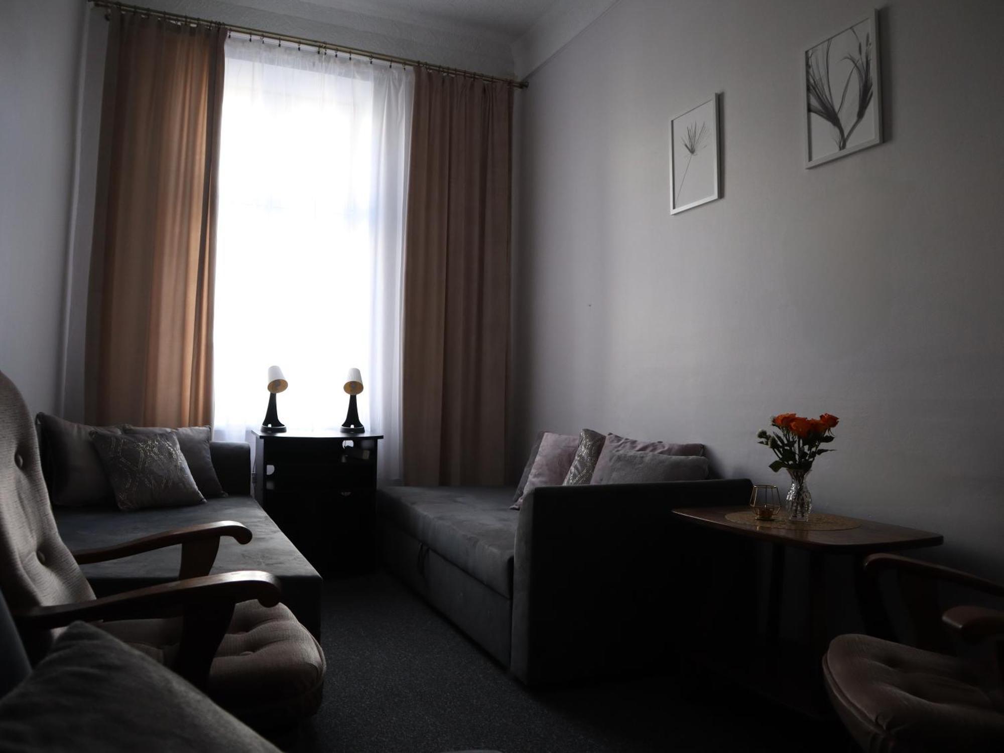 555 Flat - 55 M² Mieszkanie, 5 Min - Dworzec Glowny — Photos 2