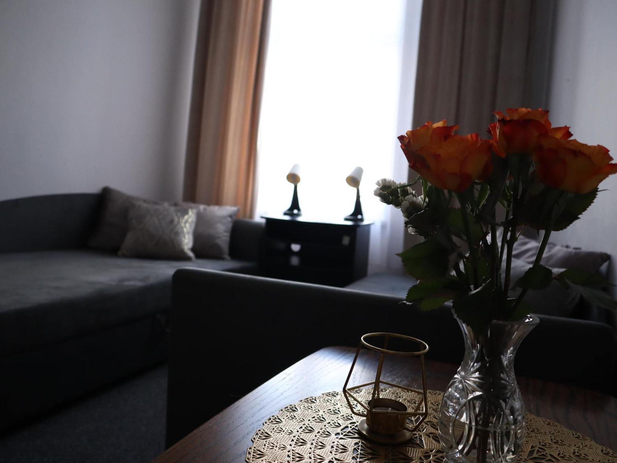 555 Flat - 55 M² Mieszkanie, 5 Min - Dworzec Glowny — Photos 3